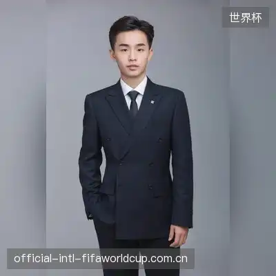 成薇璨